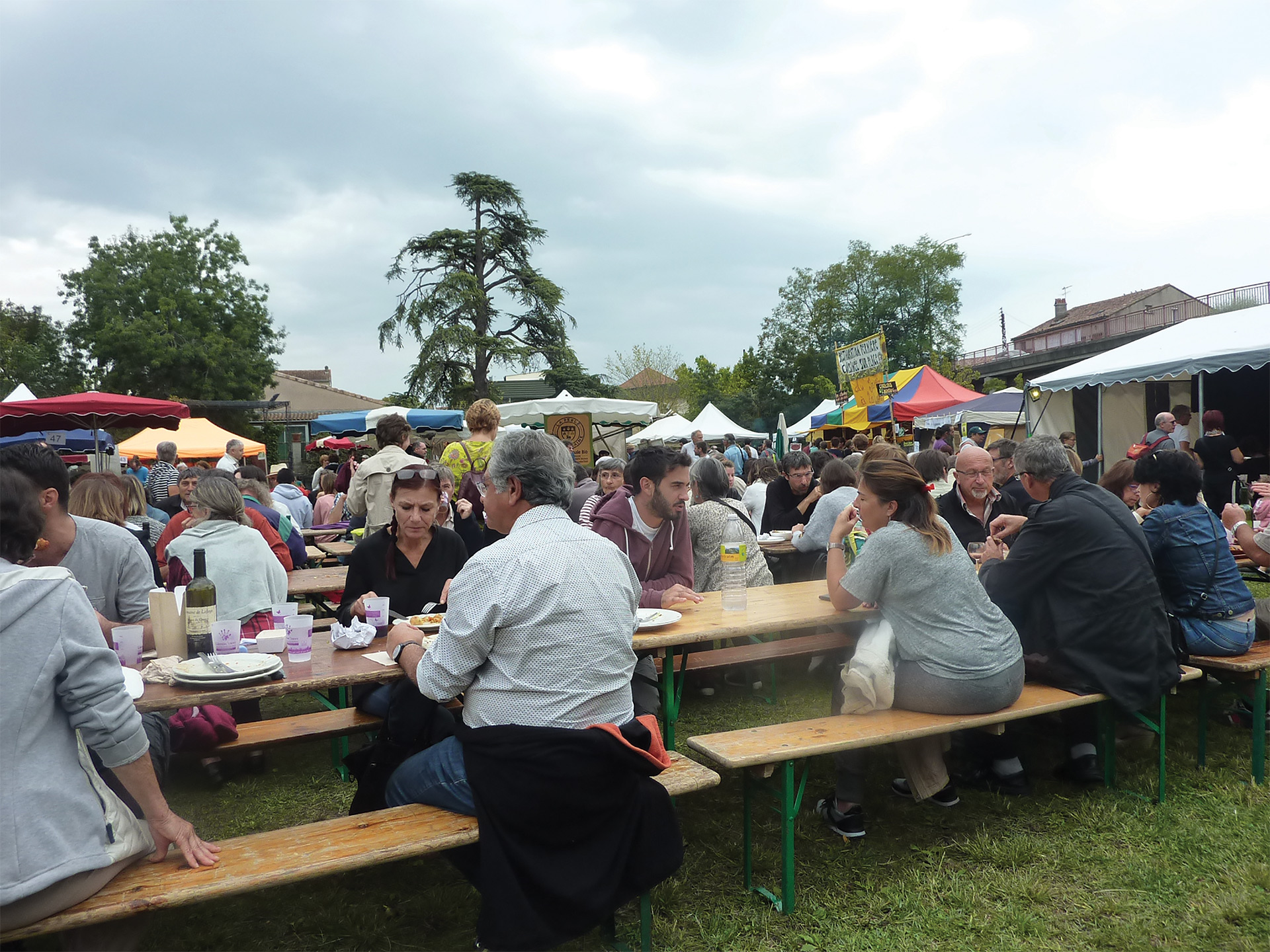 Pôle restauration de la Foire Bio